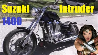 Suzuki Intruder 1400  Introduction amp Test [upl. by Arraes]