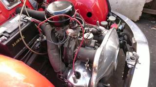 Panhard PL17 moteur tigre [upl. by Tillinger452]